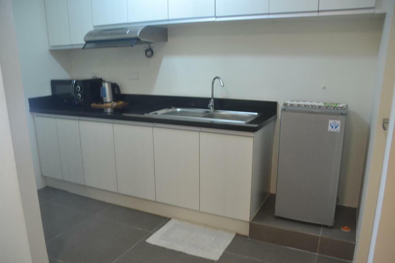 Amalfi Oasis Apartment Cebu Bagian luar foto